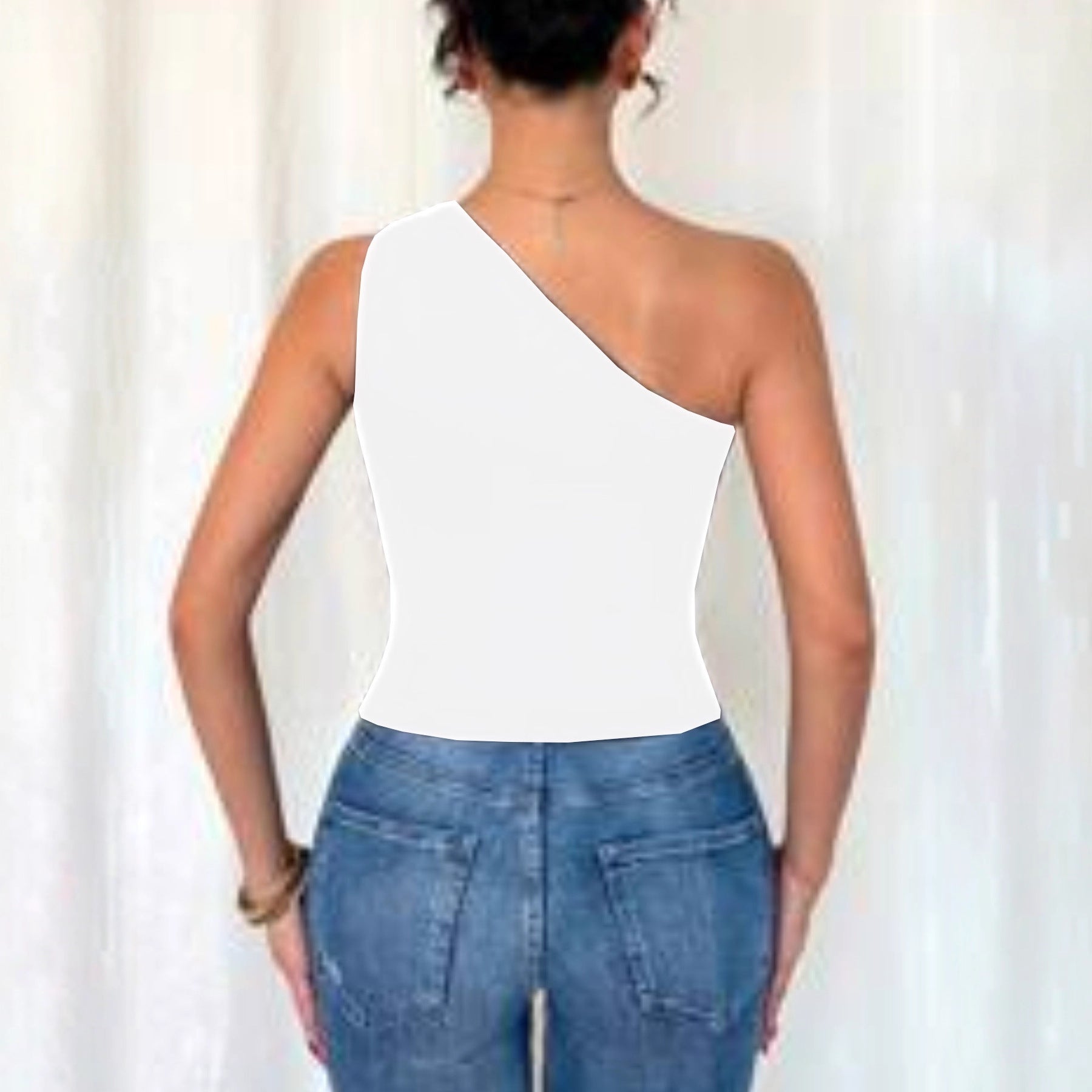 Minimalist Sleeveless One-shoulder Vest With A Metal Ring Detail