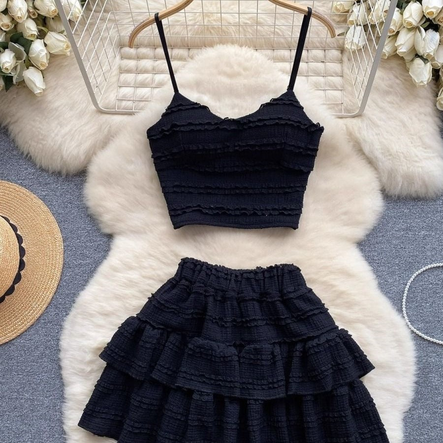 Blonde Camisole Og Rysjekort Skjørt Sett
