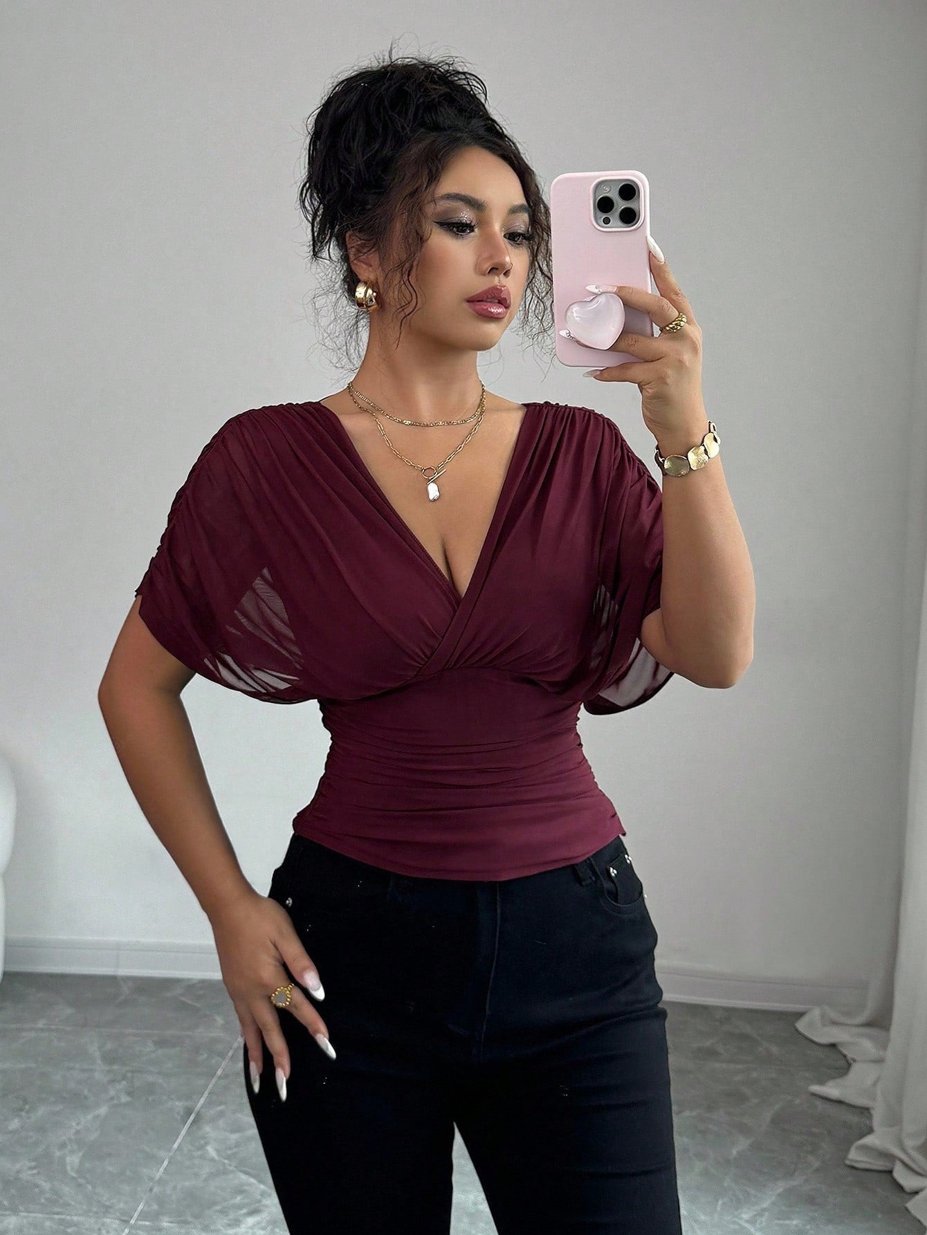 Solid-color Deep V-neck Short-sleeve Waist-cinching Top For Women