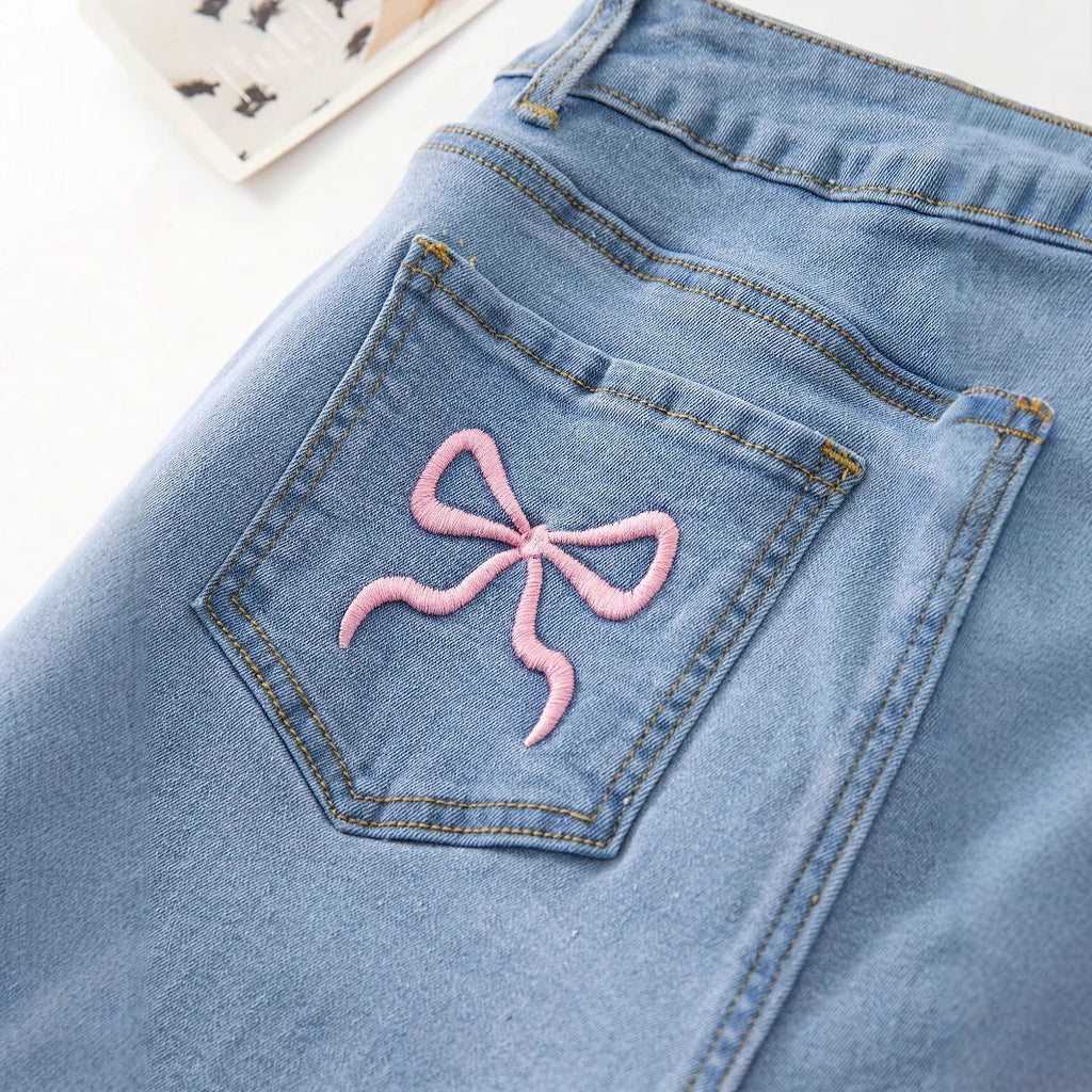 Short en jean moulant avec nœud papillon doux pour femmes